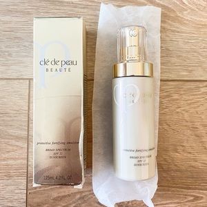 🆕CPB PROTECTIVE FORTIFYING EMULSION SPF 22